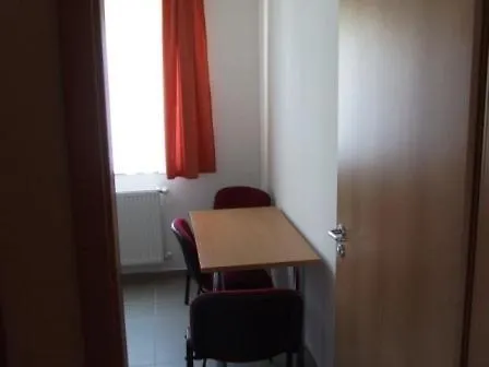 Invest Apartmanok Appartamento Eger