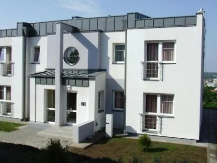 Invest Apartmanok Appartamento