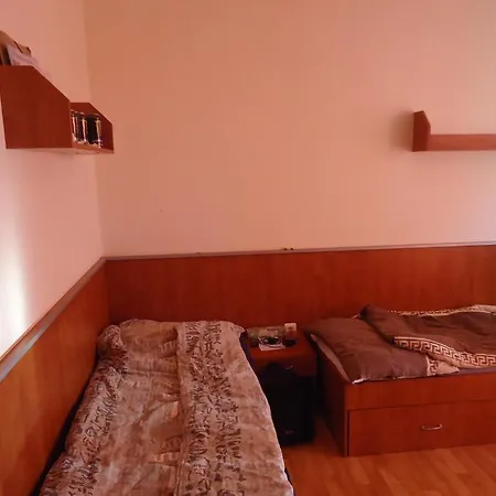 Invest Apartmanok * Eger